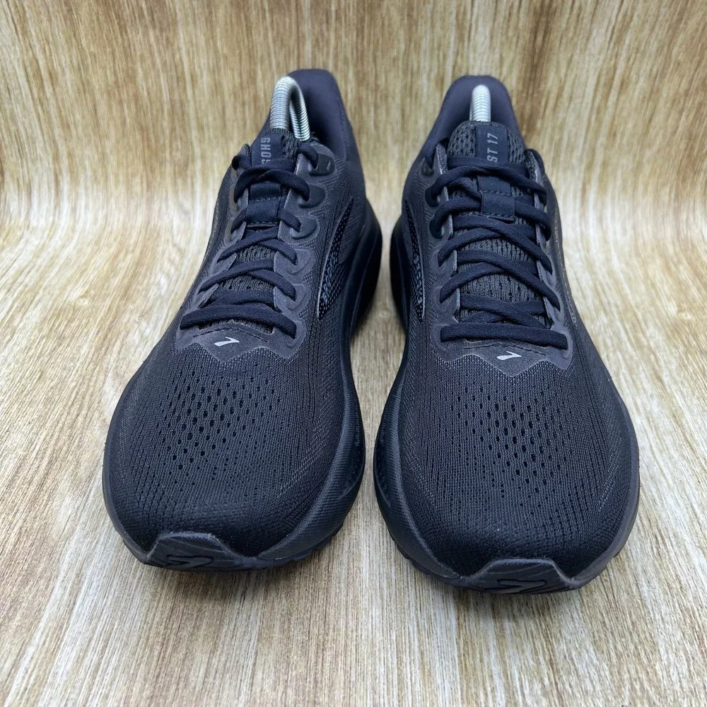Brooks Ghost 17 Women's Size 11 Black Running Shoes Sneakers 1204311B020